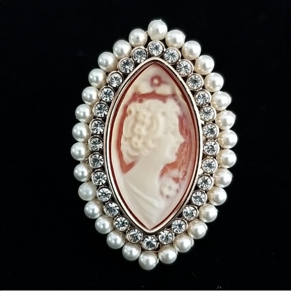 Amedeo "Giulietta" Cameo Pearl Crystal Ring SZ 7 - Picture 15 of 16